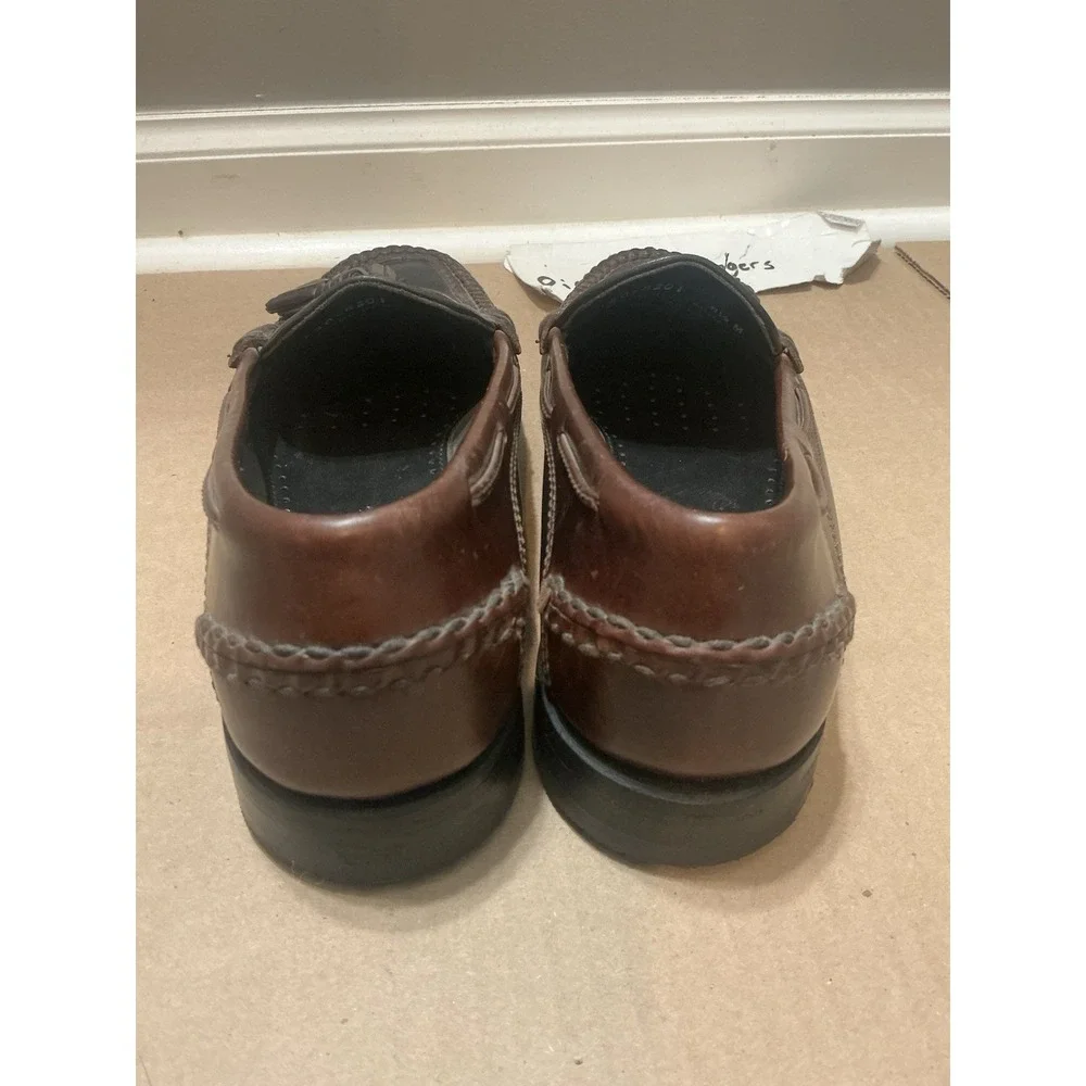 Johnston & Murphy Passport kiltie tassel loafer two-tone Man Size 8 1/2